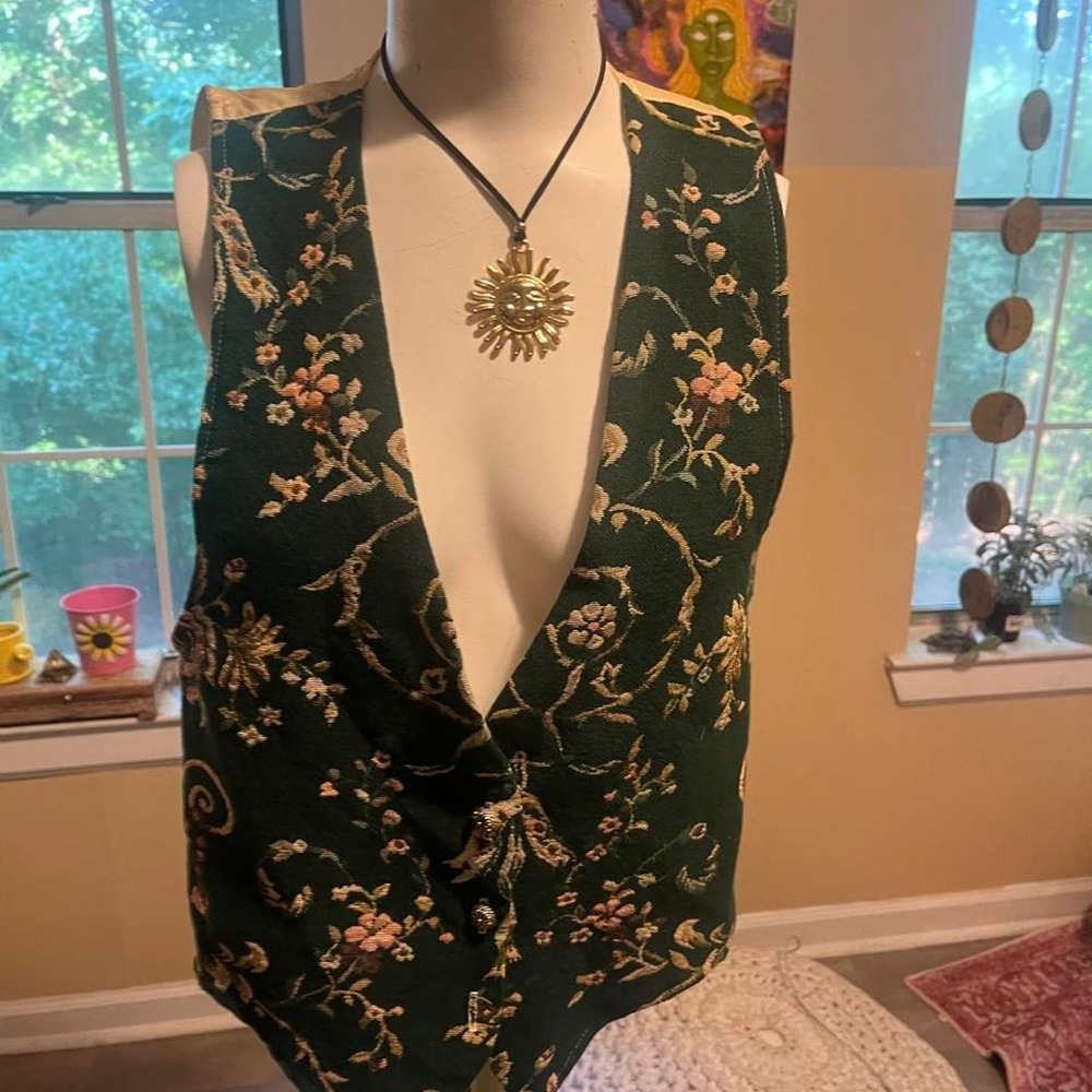 Vintage Green floral vest , size S